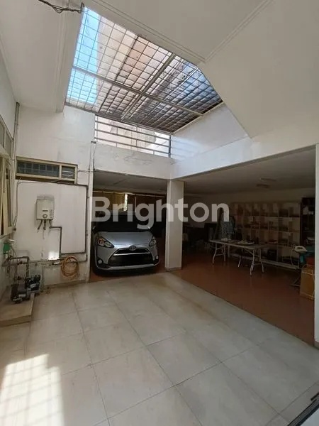 image RUMAH FULL FURNISHED APIK TERAWAT DI SAYAP JALAN SUNDA KOTA BANDUNG (2)