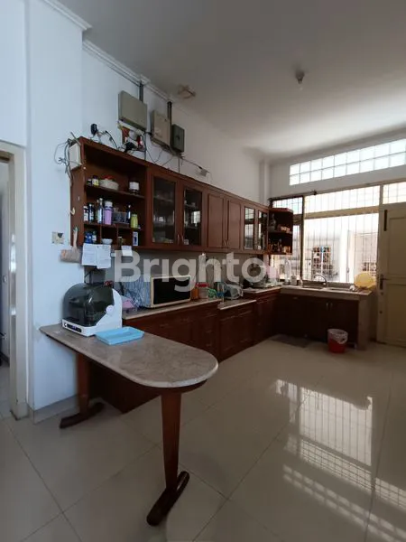 image RUMAH FULL FURNISHED APIK TERAWAT DI SAYAP JALAN SUNDA KOTA BANDUNG (6)