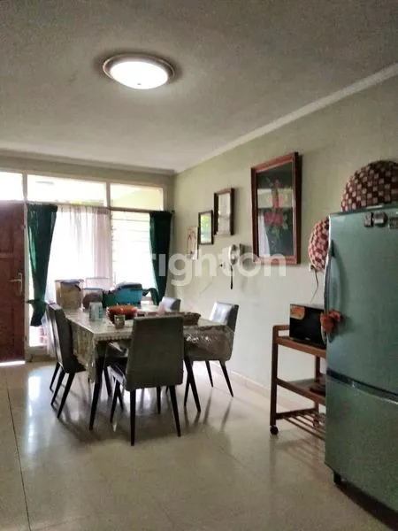 image RUMAH MEWAH 678M² DI TUBAGUS ISMAIL DAGO, 6KT, LOKASI PREMIUM (4)