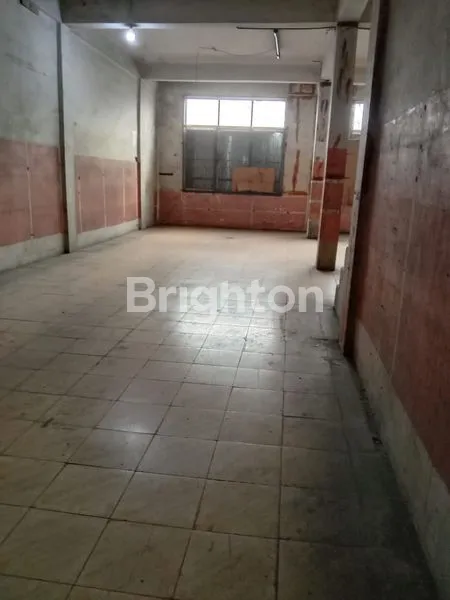 image SUPER DUPER CUAN RUKO 3 GANDENG 3 TINGKAT DI PINGGIR JALAN RAYA PINANG BARIS MEDAN (4)