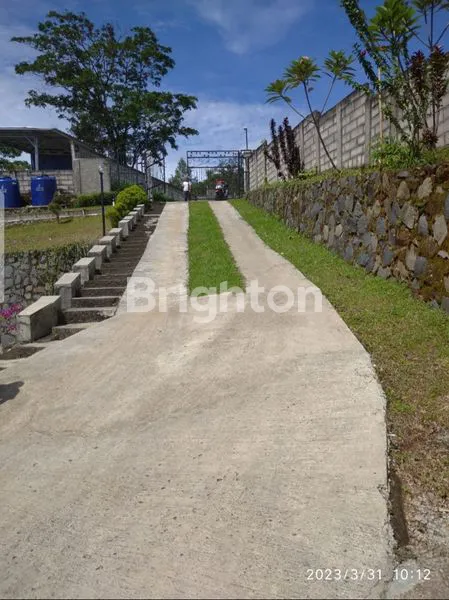 image DIJUAL TANAH DAN VILLA DI SENTUL  THE BEST VIEW (7)