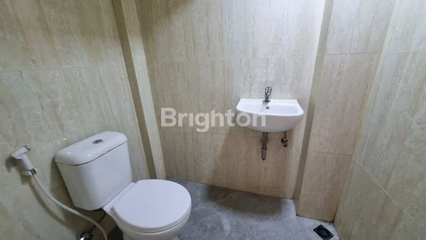 image RUMAH BARU BENTUK RUKO 4 LANTAI DI SUMUR BATU KEMAYORAN JAKARTA PUSAT (4)