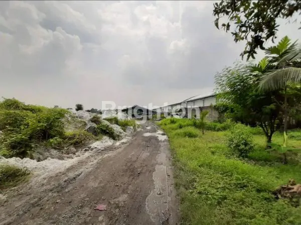 image DIJUAL BANGUNAN PABRIK + KANTOR DENGAN HARGA HITUNG TANAH DI  JOMBANG  JAWA TIMUR (8)