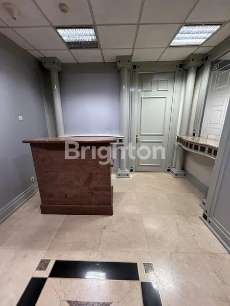 image RUANG KANTOR FURNISHED STRATEGIS LANGKA MENARA SUDIRMAN JAKARTA PUSAT (3)