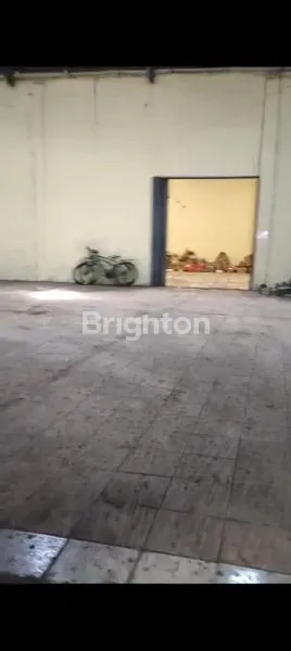 image DIJUAL MURAH RUKO / GEDUNG 2 LANTAI STRATEGIS HANYA DI HITUNG HARGA TNH AJA , DI JL BRIGJEN SUDIARTO/MAJAPAHIT  SEMARANG TIMUR  (4)