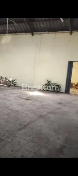 image DIJUAL MURAH RUKO / GEDUNG 2 LANTAI STRATEGIS HANYA DI HITUNG HARGA TNH AJA , DI JL BRIGJEN SUDIARTO/MAJAPAHIT  SEMARANG TIMUR  (5)