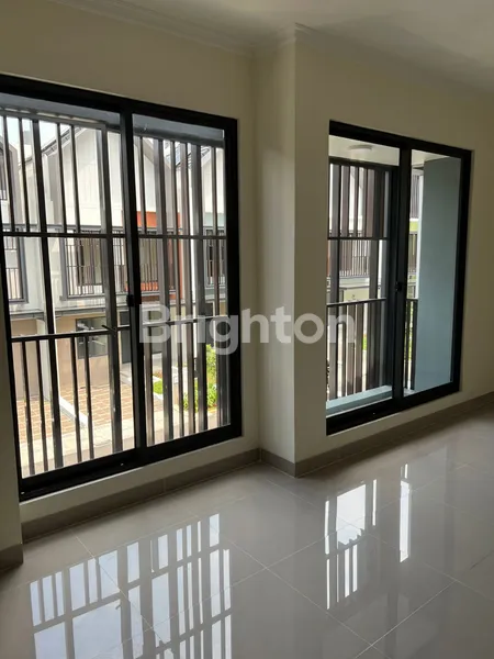 image LEONORA SUMMARECON SERPONG, MEWAH, BANGUNAN BARU, STRATEGIS (7)