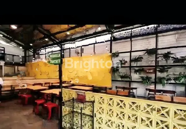 image EX RESTO DI TENGAH KOTA SEMARANG (2)