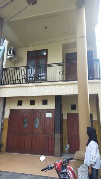 RUMAH KOS 0 JALAN SIAP PAKAI FULL FURNISH