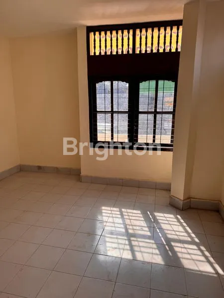 image RUMAH CANTIK MURAH 2 LANTAI, DI TUKAD (5)