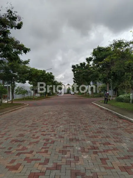 image RUMAH BARU BAGUS SIAP HUNI LOKASI PERSIS DI DEPAN TAMAN PERUMAHAN WISTERIA CAKUNG JAKARTA TIMUR (6)