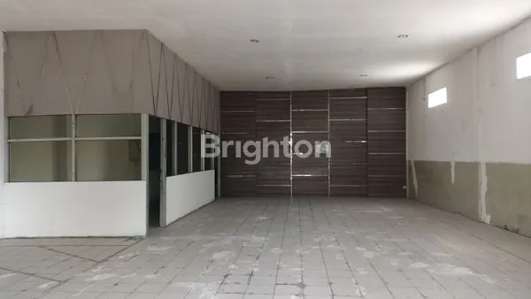 image DIJUAL / DISEWAKAN PROPERTI, COCOK UNTUK USAHA DEALER MOBIL / MOTOR, BENGKEL MOBIL / BENGKEL MOTOR (2)