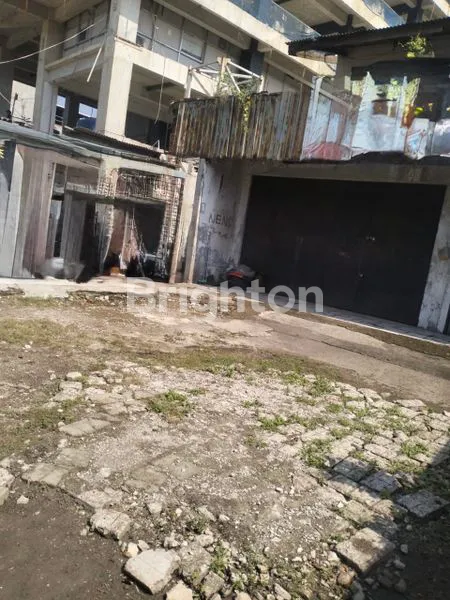 image TANAH LOKASI PINGGIR JALAN RAYA DAAN MOGOT (2)
