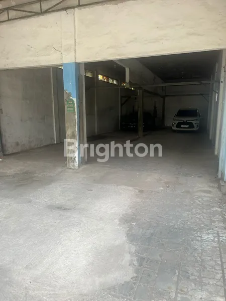 image RUMAH / GUDANG MANYAR SAMBONGAN LOKASI DEKAT KERTAJAYA / NGAGEL / MANYAR KERTOARJO (2)