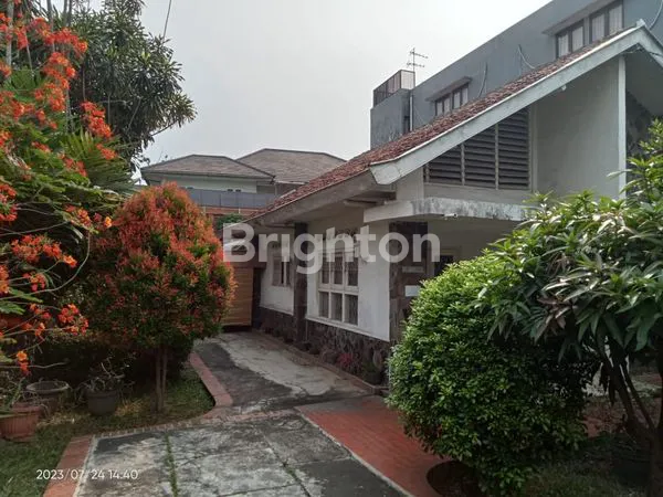 image RUMAH TUA CILANDAK 405M² HOEK HITUNG TANAH SAJA SERTIFIKAT SHM DI CILANDAK JAKSEL (2)