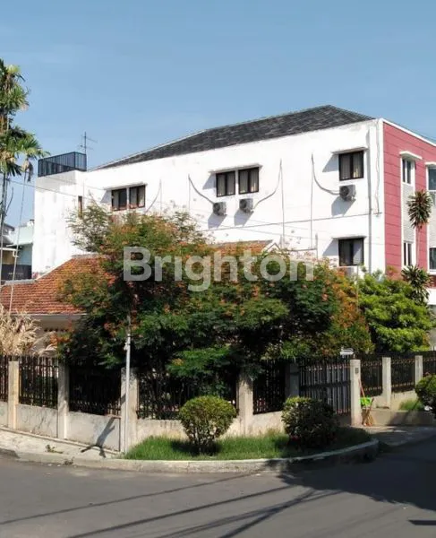 image RUMAH TUA CILANDAK 405M² HOEK HITUNG TANAH SAJA SERTIFIKAT SHM DI CILANDAK JAKSEL (3)