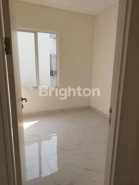 image RUMAH CLUSTER REGALIA LAVON 1 SUVARNA SITERA (5)