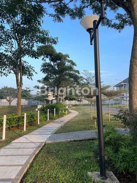 image RUMAH SHM SIAP HUNI 2 LANTAI SEMI FURNISHED MONTEVERDE CITRALAND CIBUBUR (4)