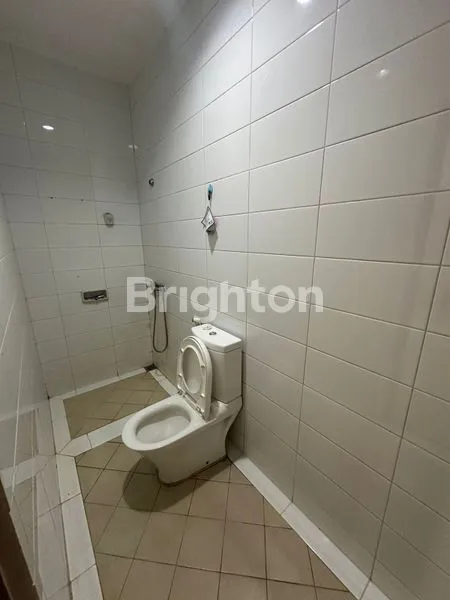 image RUMAH BARU SIAP HUNI LOKASI STRATEGIS DI CITRA LAKE SAWANGAN (3)