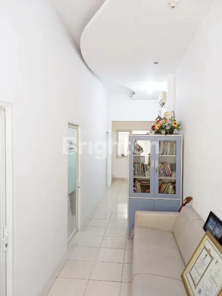 image ROYAL SQUARE RUKO 2 LANTAI BAGUS PARKIR LUAS SIAP PAKAI DEKAT BANDARA SEMARANG BARAT (2)