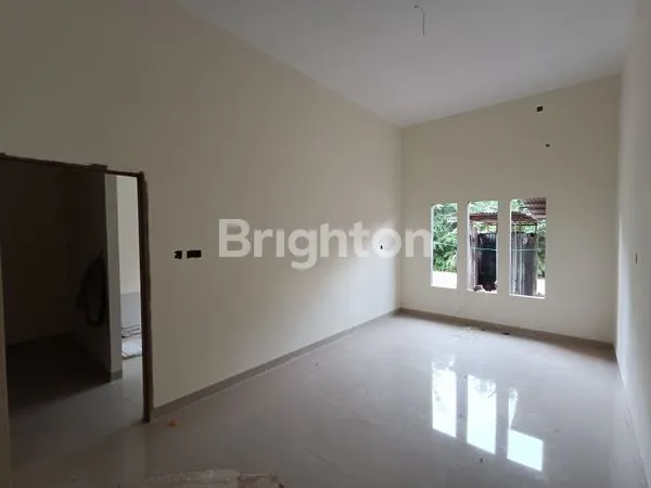 image RUMAH IDEAL TYPE 95 DI DEKAT JALAN RIAU (6)