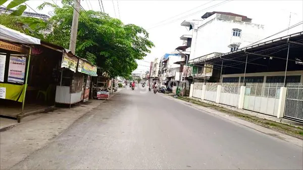 image DIJUAL TANAH LUAS 712 M² ( BENTUK PERSEGI PANJANG ) JL.H.O.S COKROAMINOTO, PEMATANG SIANTAR (4)