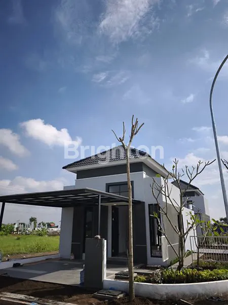 image RUMAH MODERN MINIMALIS SIDOARJO (2)