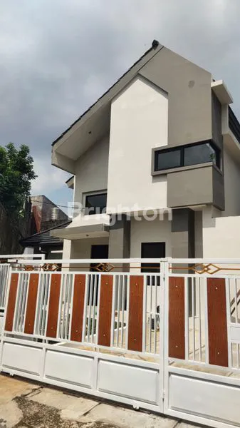 image DIJUAL RUMAH GANTENG FULL RENOVE DI BUKIT CIMANGGU CITY KOTA BOGOR (2)