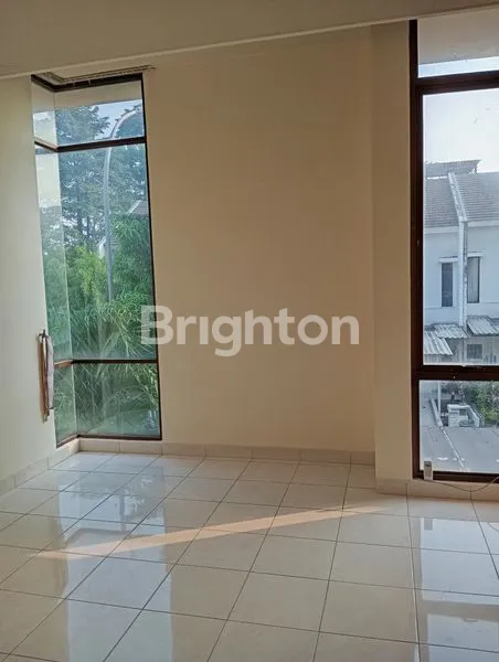 image RUMAH 2 LANTAI SIAP HUNI CLUSTER FIORE FORESTA BSD (2)