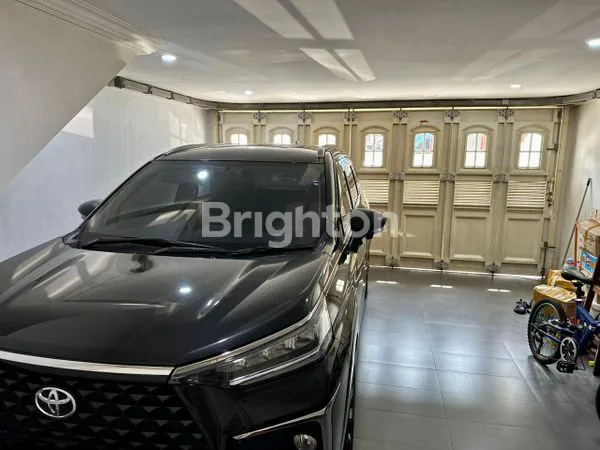 image RUMAH HOEK 252 M2 CLUSTER VENICE PIK MEDITERANIA BOULEVARD (8)