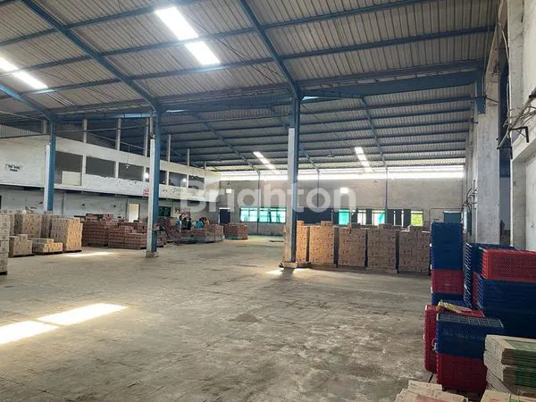 image GUDANG MURAH DI SIDOARJO AKSES CONTAINER 20FT (5)