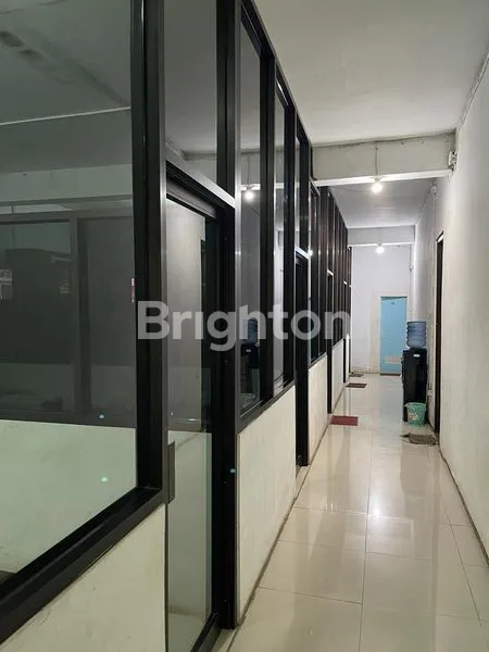 image GUDANG MURAH DI SIDOARJO AKSES CONTAINER 20FT (3)