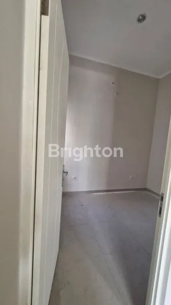 image RUMAH TERMURAH GRESS MINIMALIS DI RUNGKUT SURABAYA (7)