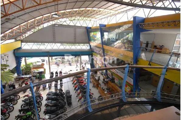 image GEDUNG SHOWROOM  DI JUAL PUSAT KOTA BANDUNG (1)