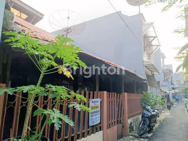 image RUMAH 1,5 LANTAI HITUNG TANAH, STRATEGIS, BEBAS BANJIR, COCOK UNTUK HUNIAN/KOS-KOSAN DI TANJUNG DUREN, JAKARTA BARAT (1)