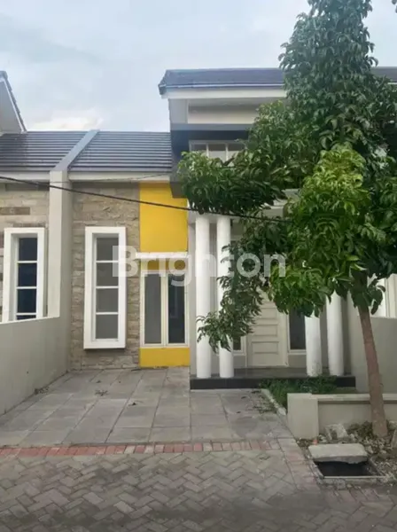 image RUMAH BARU SIAP HUNI DI RUNGKUT DEKAT RAYA MERR, STIKOM, IPH, SUPERINDO (1)