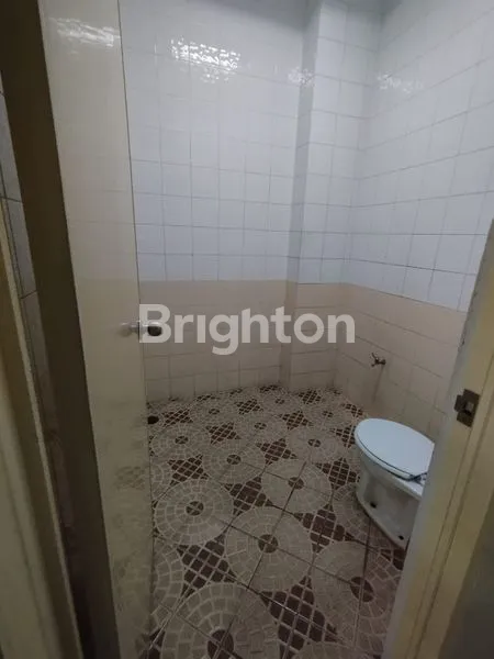 image RUKO SIAP PAKAI DI JL GATOT SUBROTO BANDUNG (4)