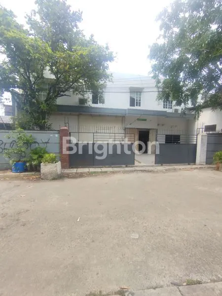 GUDANG PREMIUM 2 LANTAI + MESS KARYAWAN DI SUNTER, BEBAS BANJIR