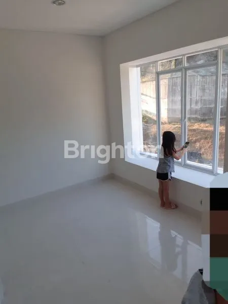 image RUMAH SIAP HUNI DI SERPONG NATURA CITY (5)