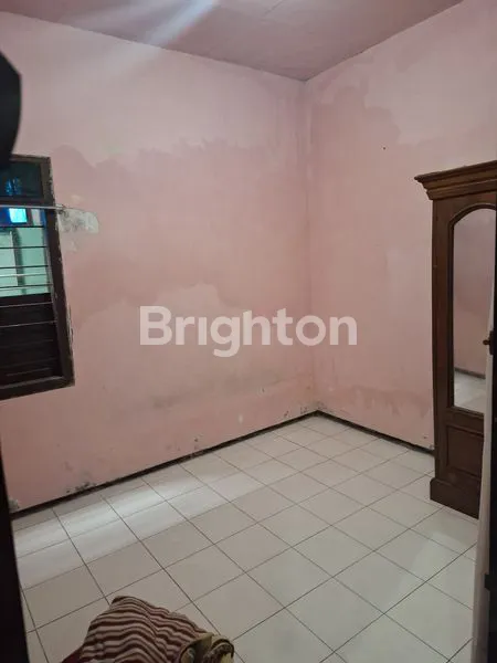 image BUTUH UANG HUNIAN SUGIHWARAS CANDI SIDOARJO (6)