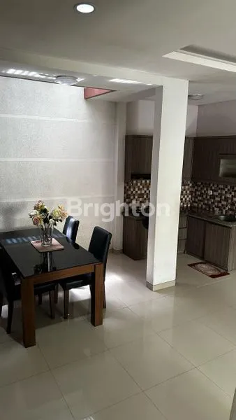 image DIJUAL RUMAH CANTIK PERMATA JINGGA (5)