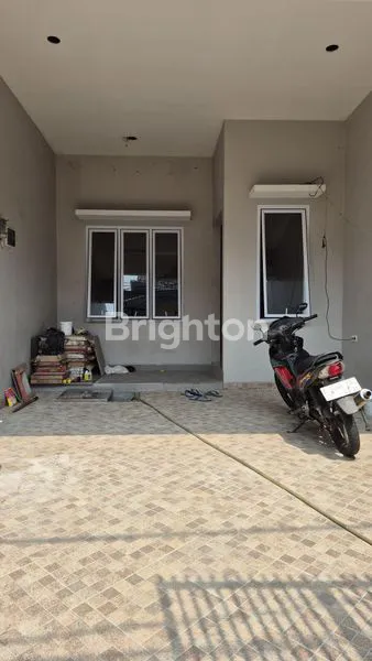 image RUMAH BARU ASRI NYAMAN SIAP HUNI DI TOMANG (2)
