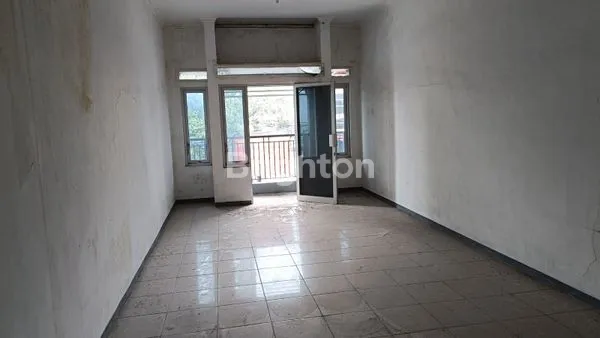 image RUKO LOKASI STRATEGIS PUSAT KOTA (8)