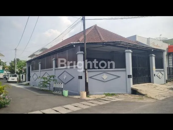 RUMAH PEKUNDEN PUSAT KOTA SEMARANG