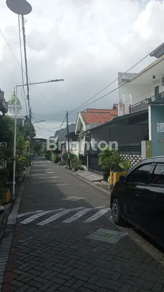 image RUMAH LOKASI SANGAT STRATEGIS DAN KOMERSIAL (2)