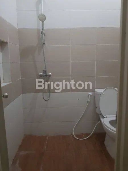 image DIJUAL RUMAH  SANGAT STRATEGIS POSISI TENGAH KOTA SEMARANG. (5)