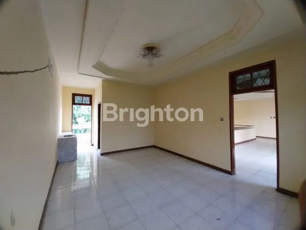 image RUMAH LUAS DI PUSAT KOTA PEKANBARU (6)