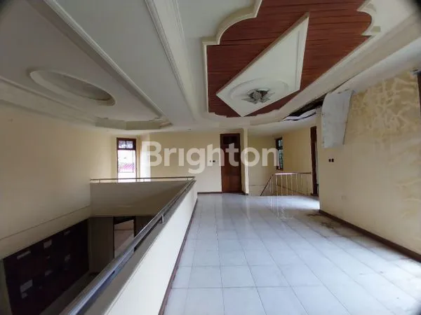 image RUMAH LUAS DI PUSAT KOTA PEKANBARU (4)