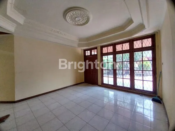 image RUMAH LUAS DI PUSAT KOTA PEKANBARU (3)