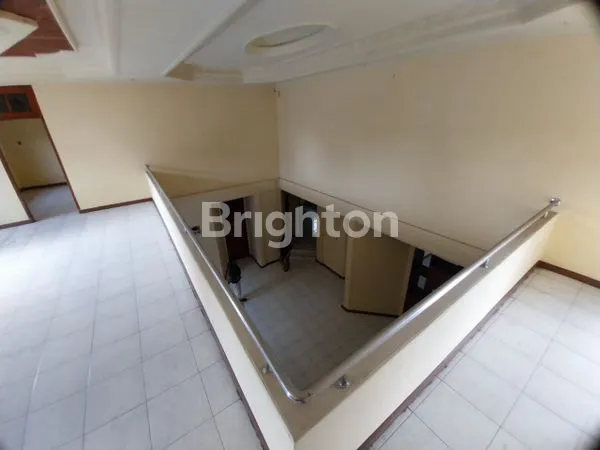 image RUMAH LUAS DI PUSAT KOTA PEKANBARU (5)